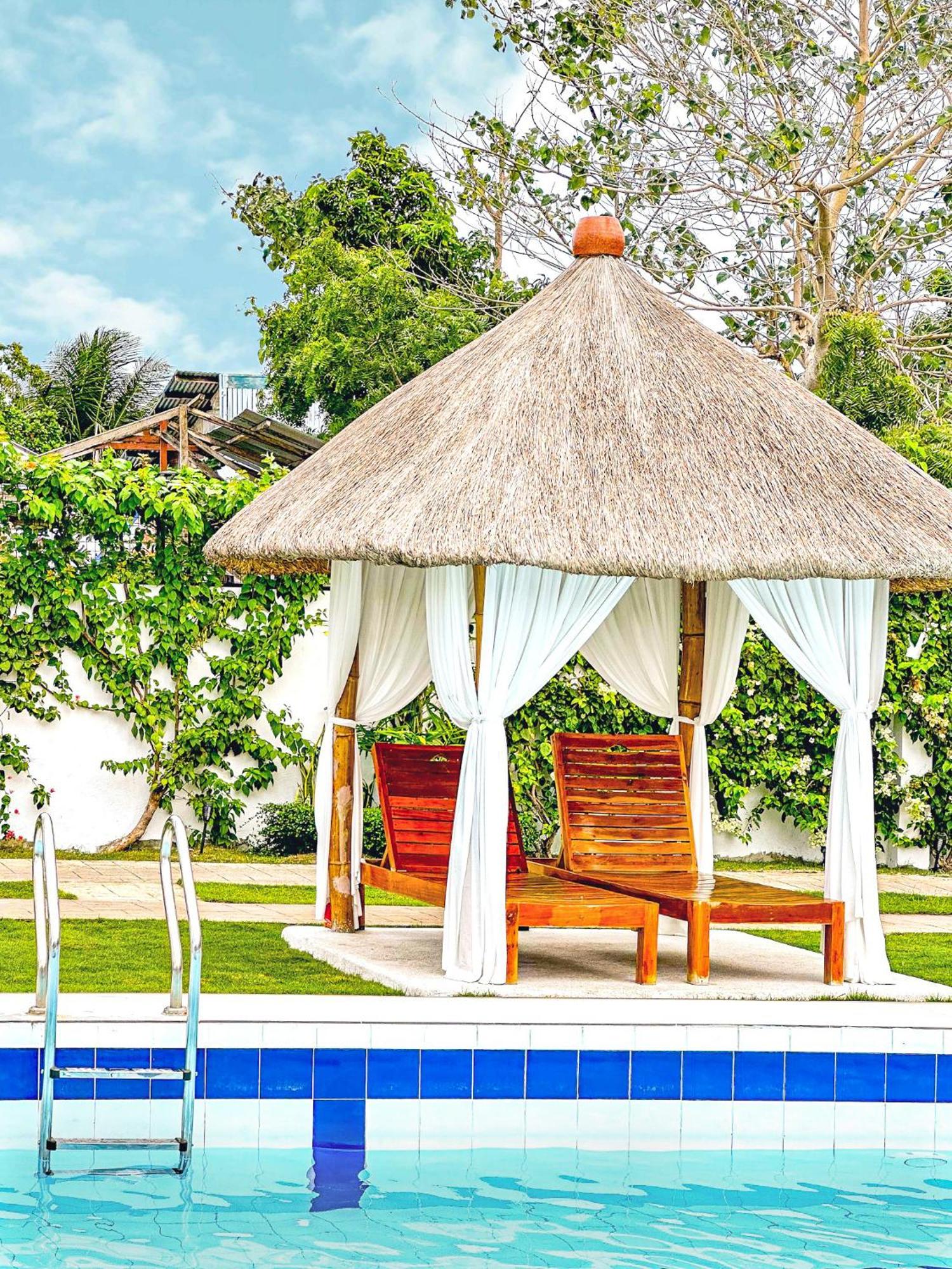 Treeshade Resort & Spa Moalboal Bagian luar foto