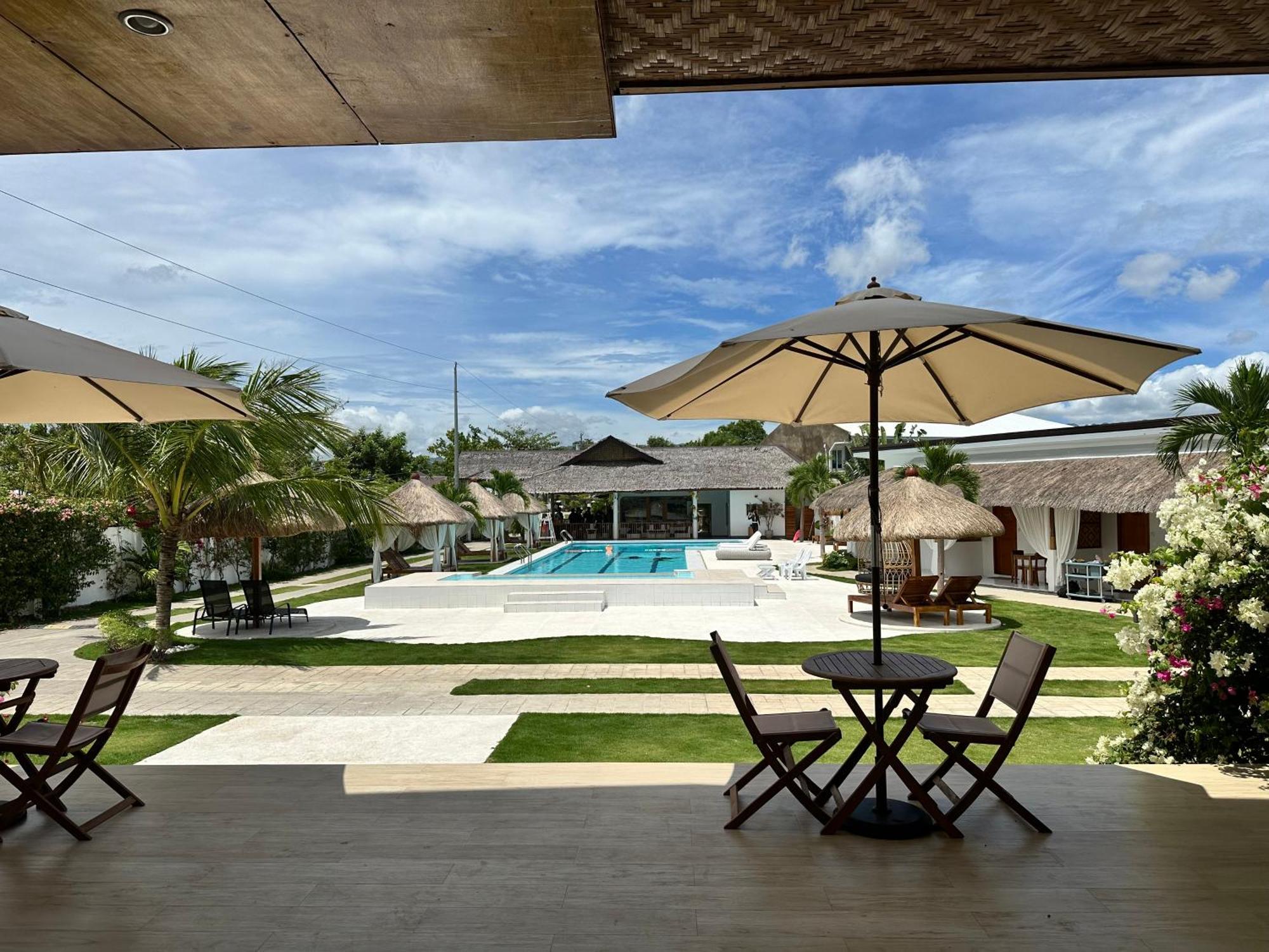 Treeshade Resort & Spa Moalboal Bagian luar foto