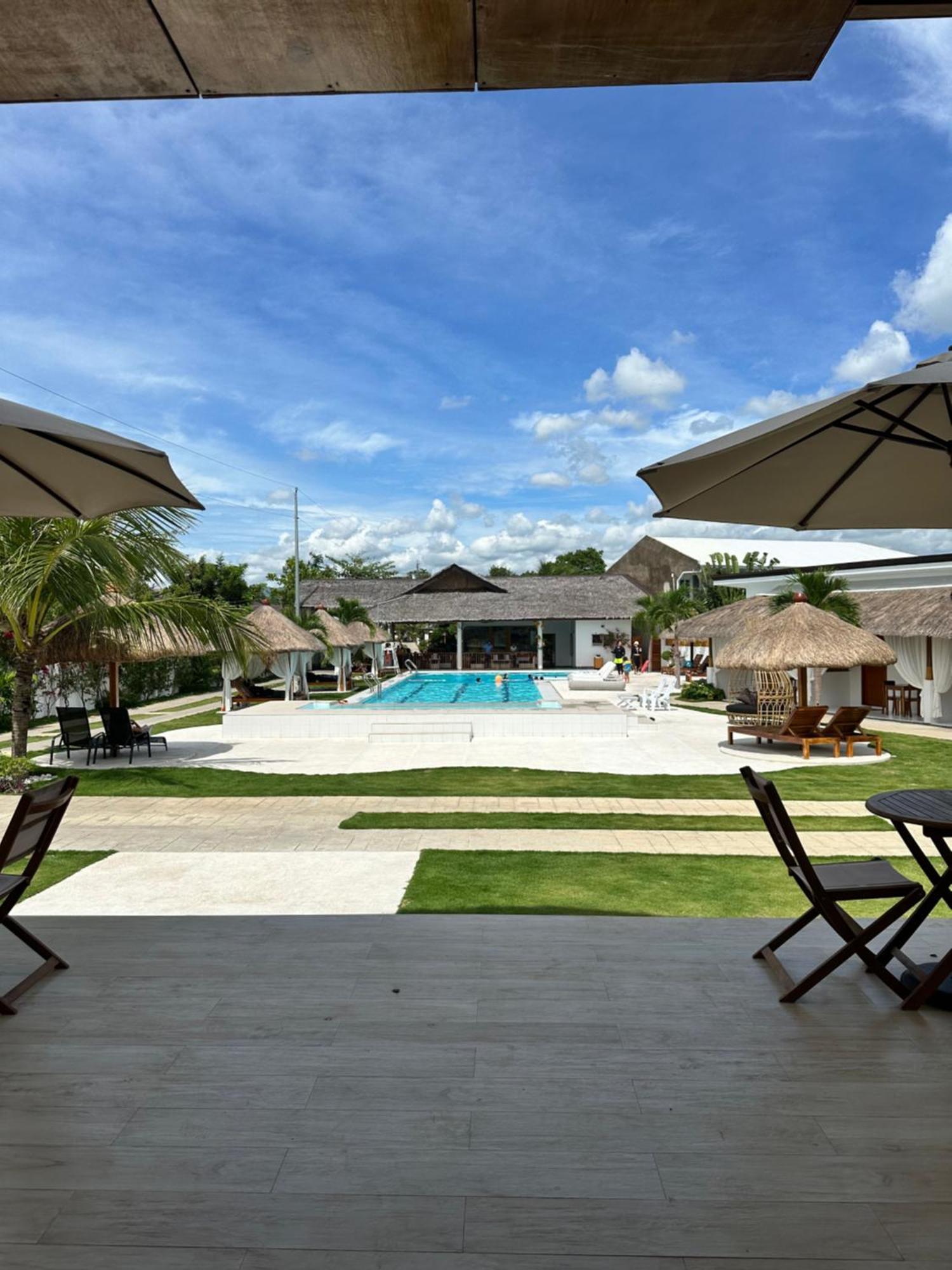 Treeshade Resort & Spa Moalboal Bagian luar foto